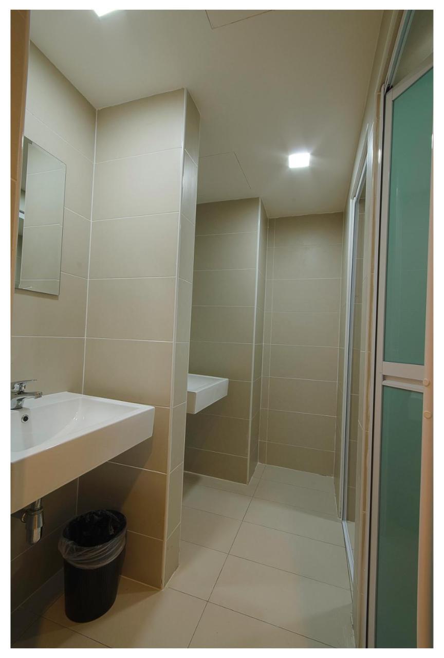 Prime City Express Hotel Клуанг Екстер'єр фото